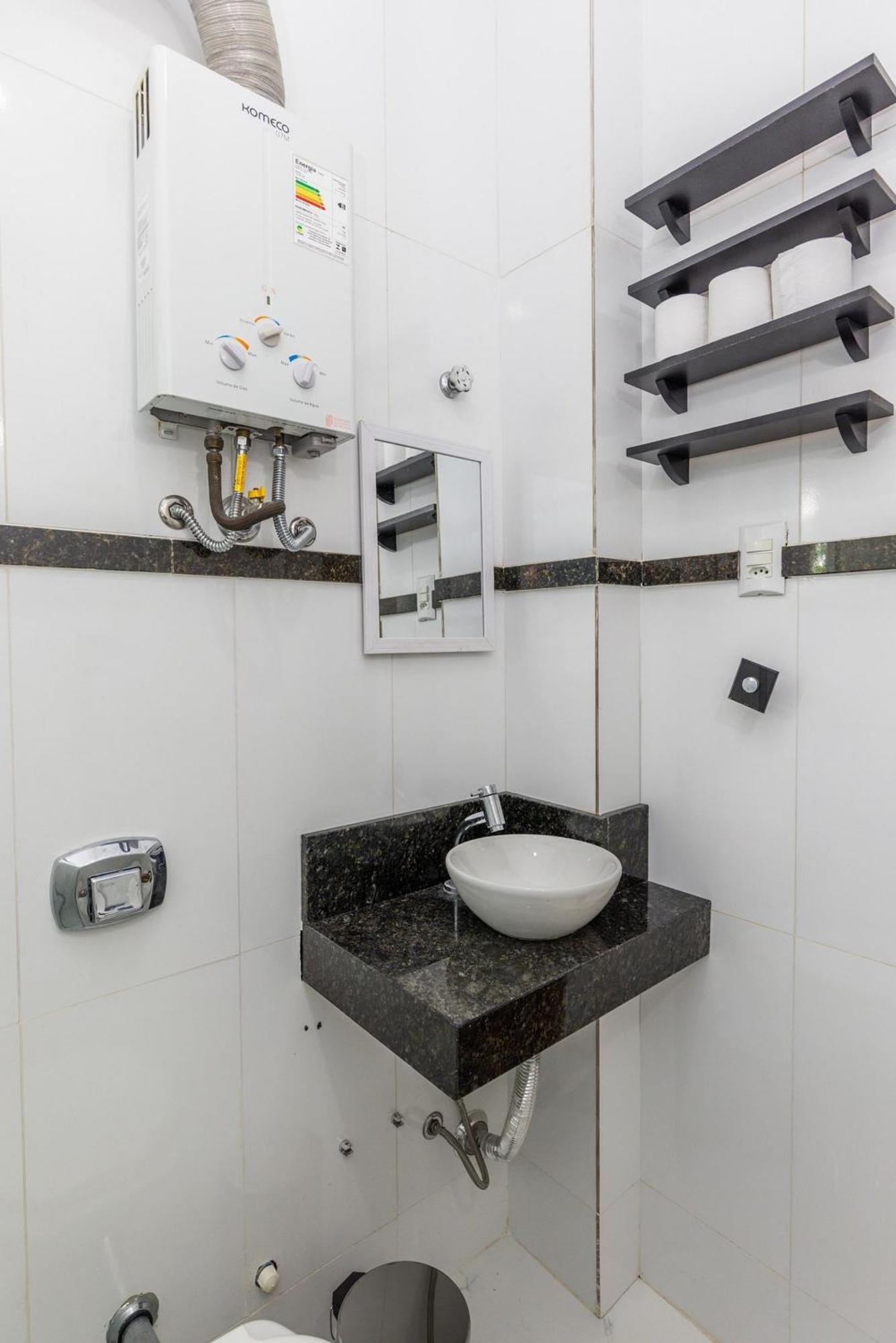 No Coracao Do Leblon, Metro E 350m Da Praia! Apartamento